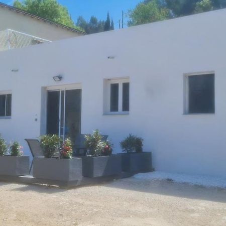 Bas De Villa Au Calme Marsella Exterior foto